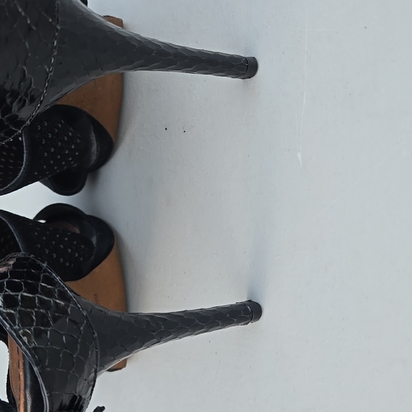 DONALD PLINER- SHAYSP Black Sz- 7M - Picture 2 of 6